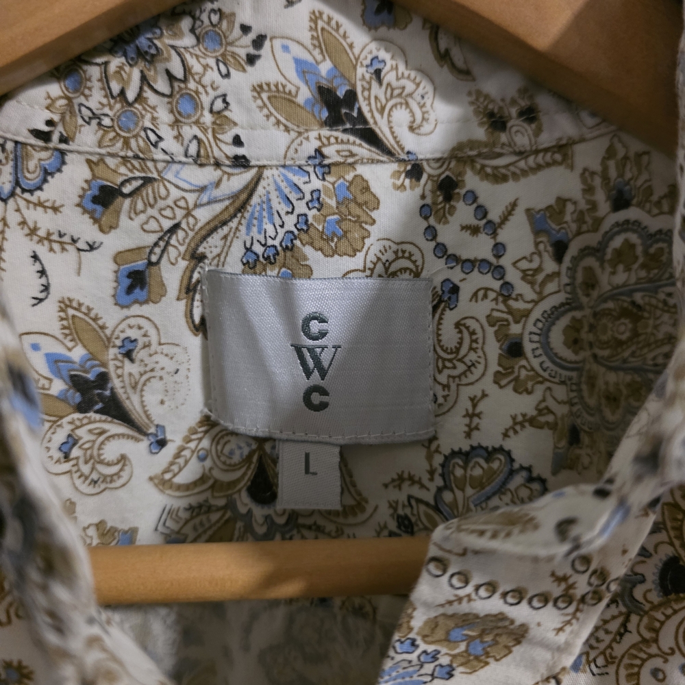 ✨ CWC Floral Button-Up Blouse – Size Large ✨ - Picture 4 of 10